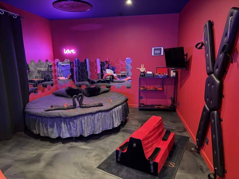 50 nuances de plaisir – love room - Photo 3
