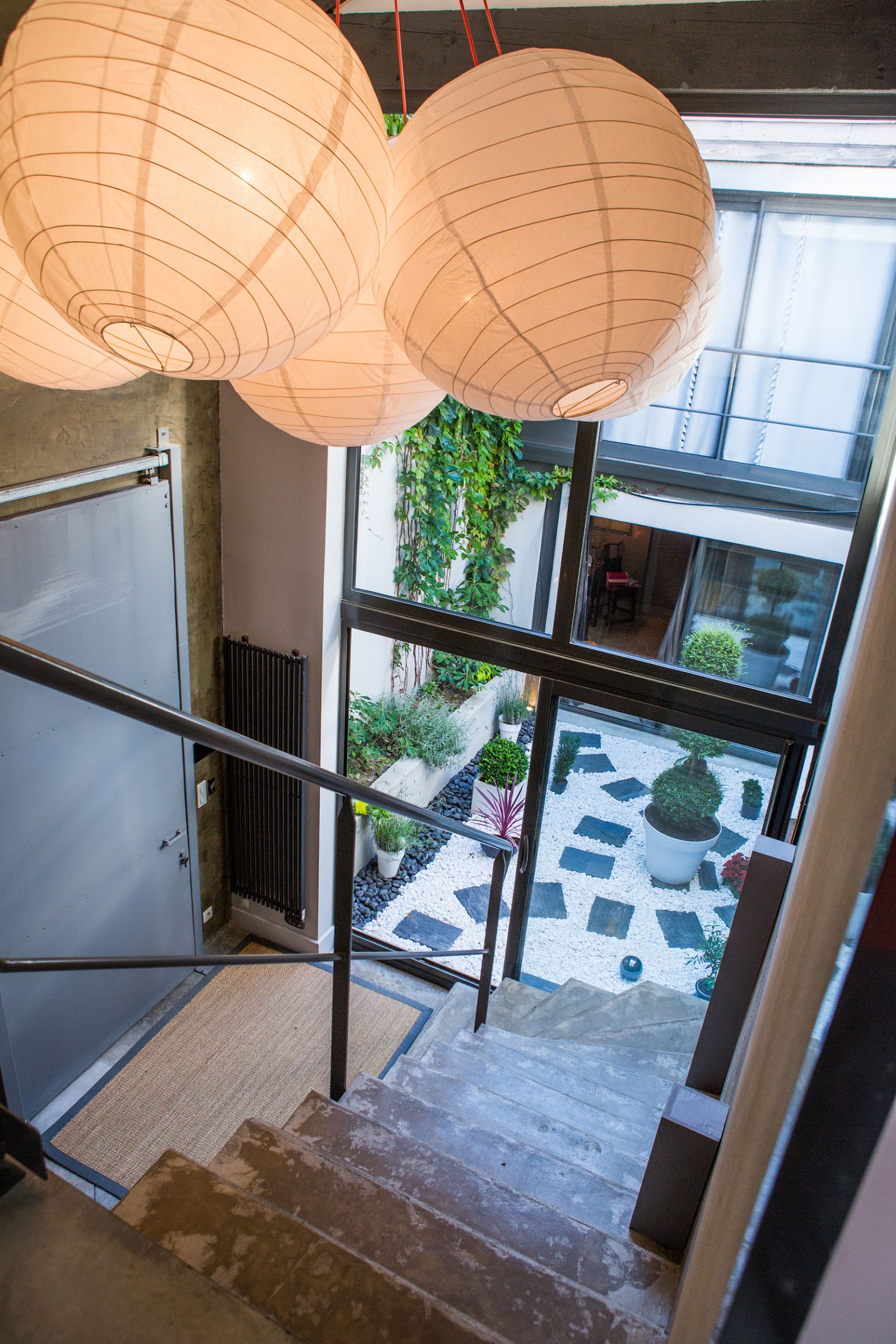 BE LOFT bnb pool and spa - Photo 4