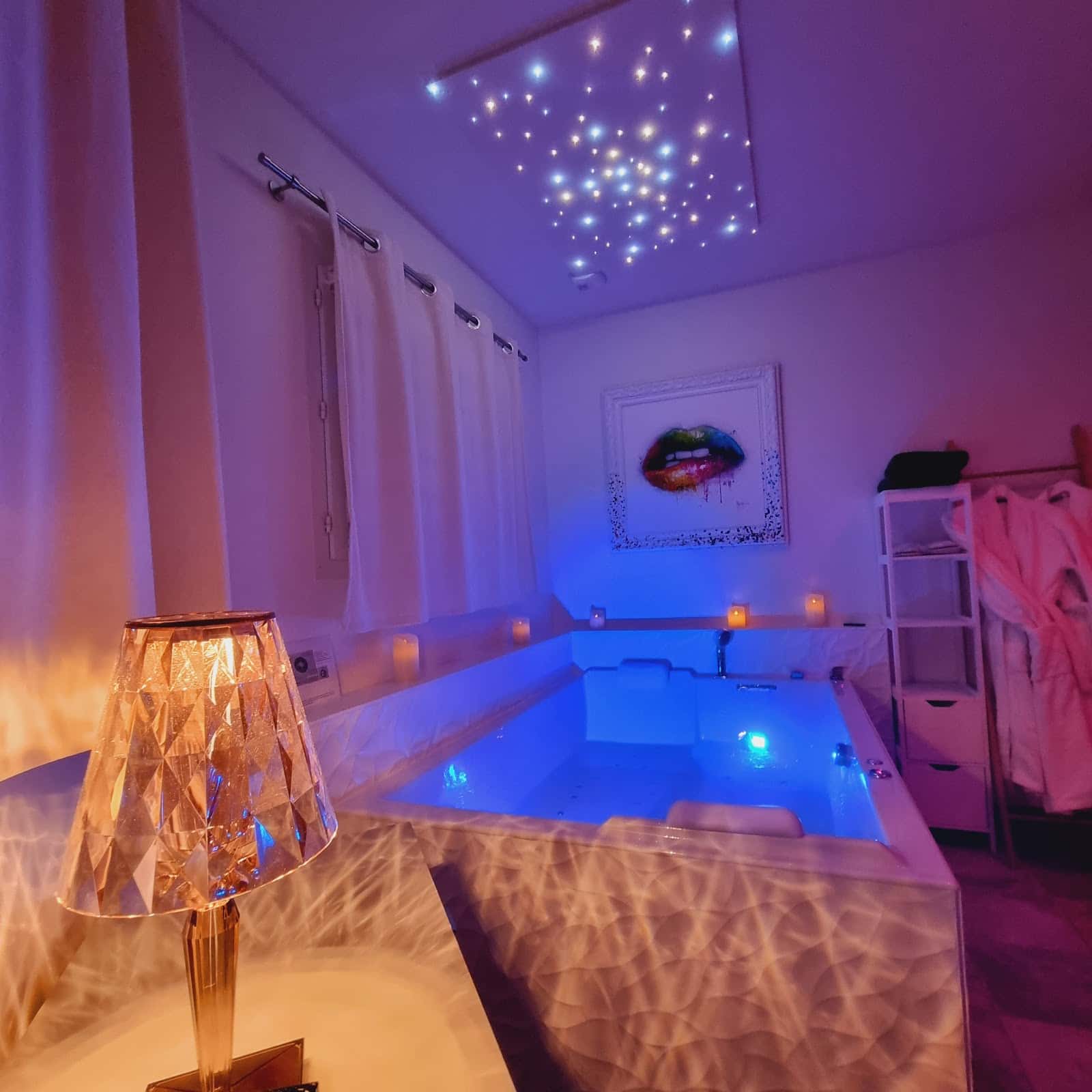 Cocoon Secret : Suite Eden | Séjour week-end insolite en amoureux avec spa privatif à Plouguerneau Finistère Bretagne - Photo 4