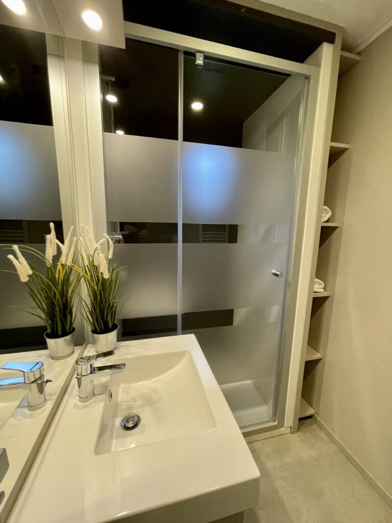 Domaine les 2 Mondes – Lodges & Spa - Photo 4