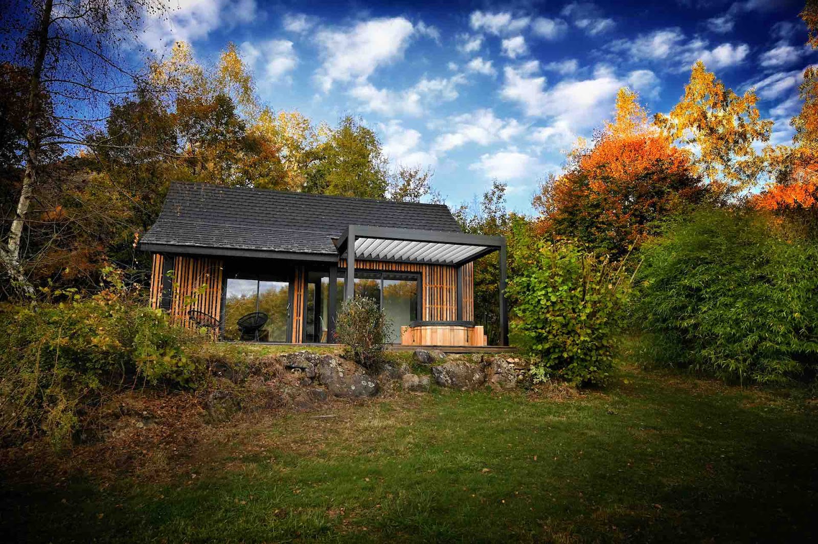Écrin d&rsquo;Auvergne insolite : Cabane – Lodge avec Spa Privatif Auvergne - Photo 1
