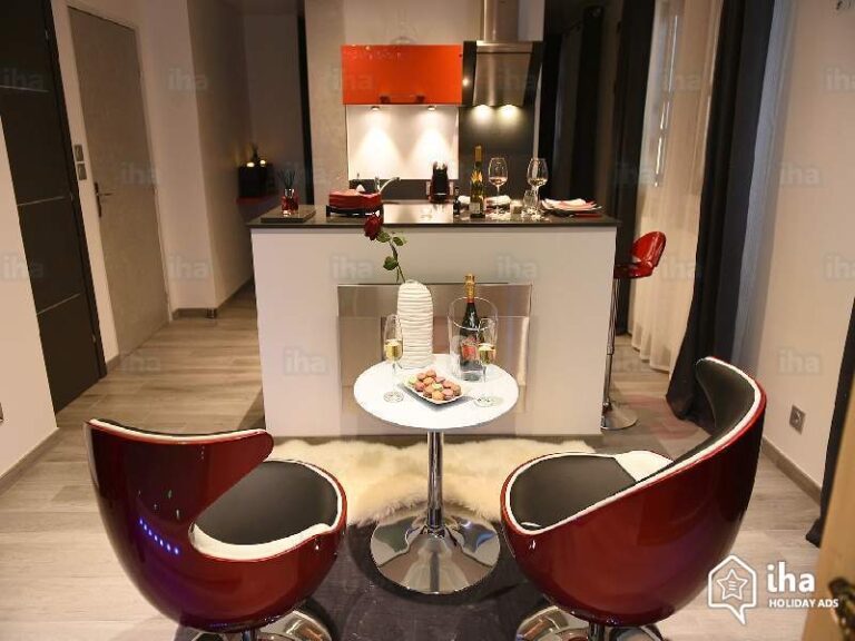 Glam&rsquo;appart Spa: Appartement privatif avec jacuzzi séjour romantique (Dijon, Bourgogne) - Photo 4