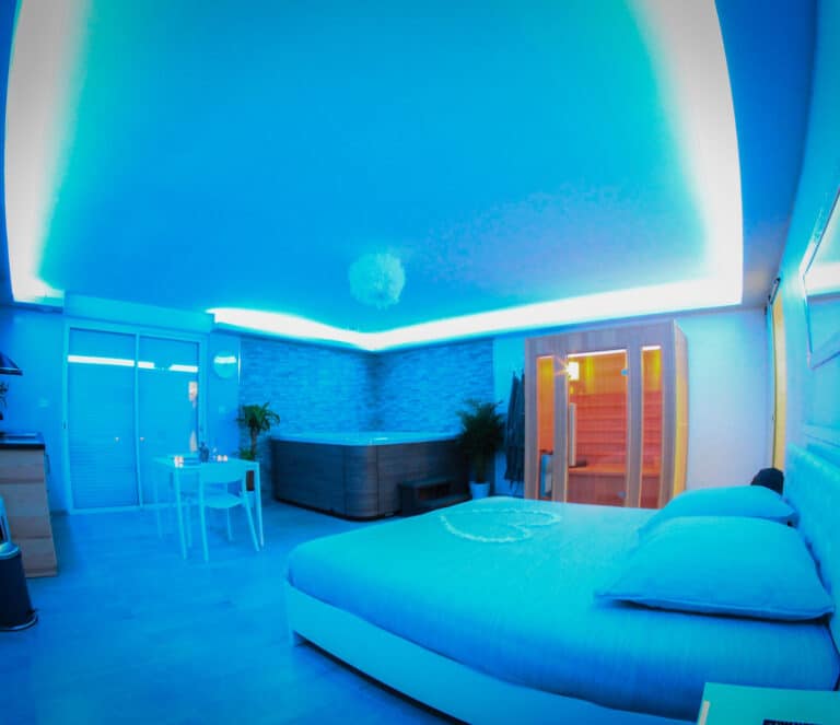 La Nuit VIP – Love Room - Photo 5