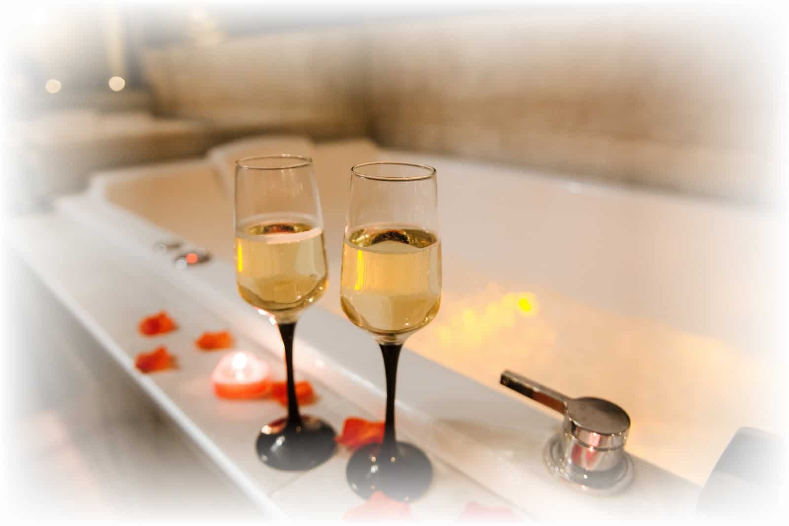La Suite Romantique avec Jacuzzi au Cœur de Perpignan - Photo 1
