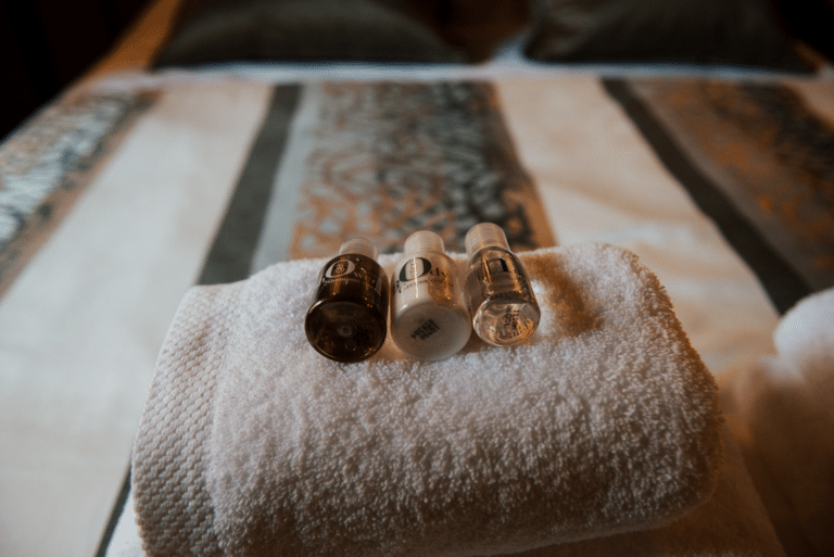 La Suite Romantique avec Jacuzzi au Cœur de Perpignan - Photo 5