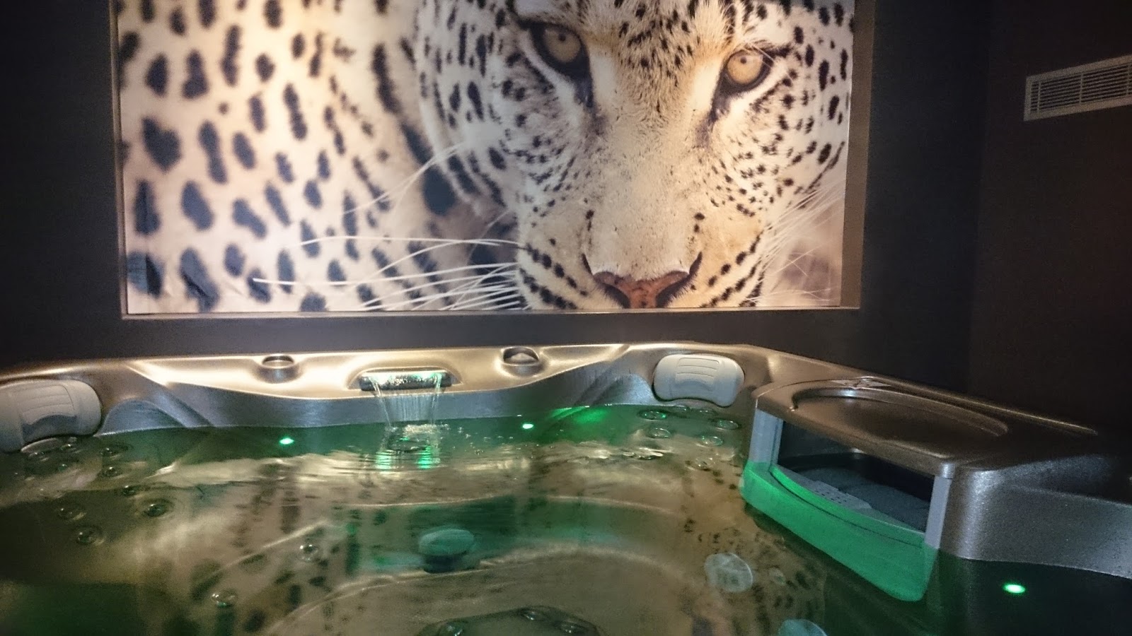 LATITUDE SPA Nantes Atlantis #Spas privatifs - Photo 1