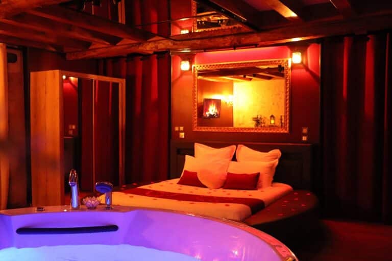 Le Boudoir de Nana – Love Room proche de Tours en Indre-et-Loire (37) - Photo 2