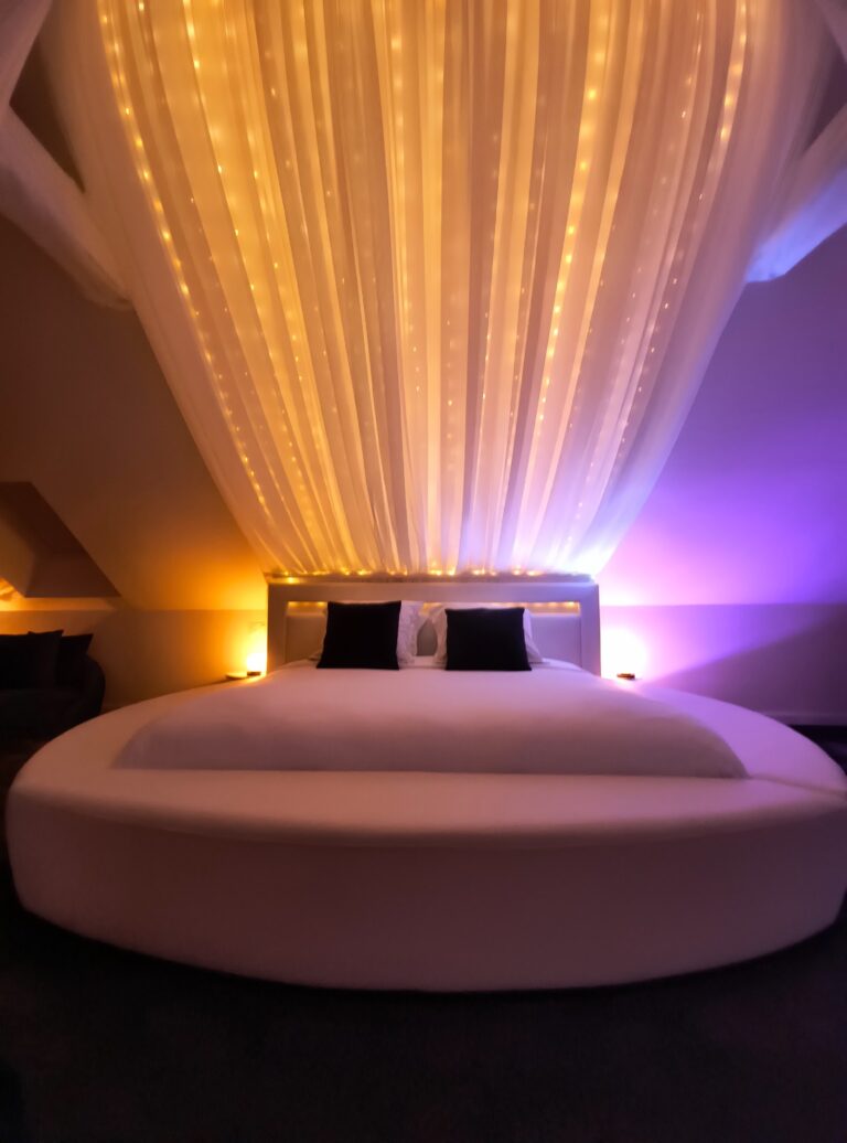 Le Cocon Enchanteur / L&rsquo;Expérience Enchanteresse : Love Room Bretagne - Photo 4