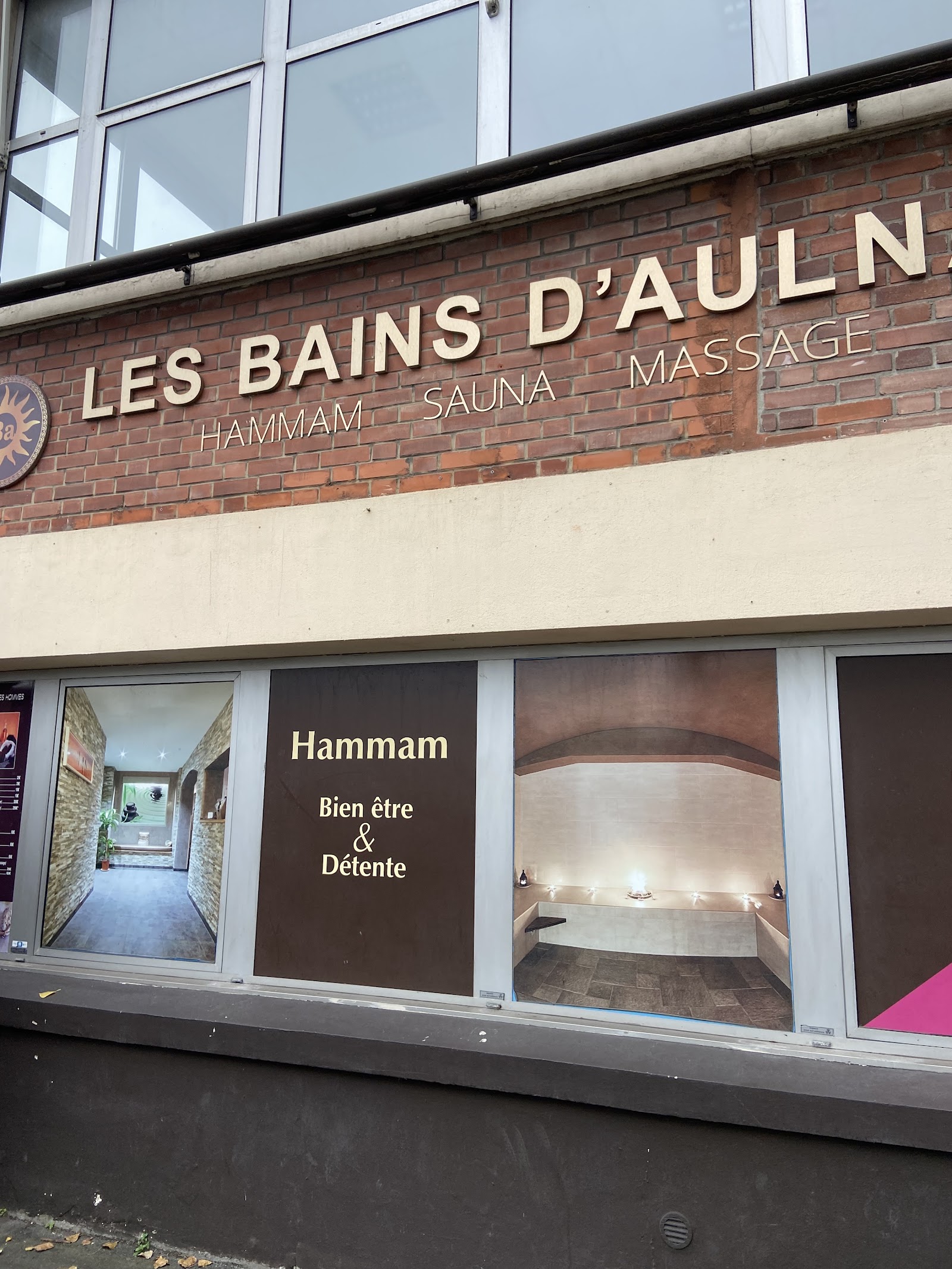Les Bains d&rsquo;Aulnay - Photo 3