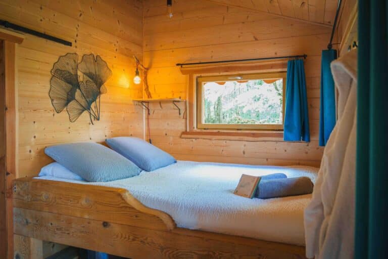 Les Cabanes du Val de Loue - Photo 2