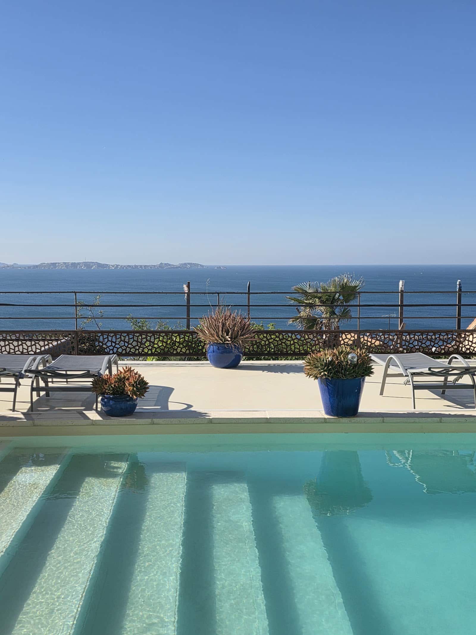 LES SUITES LOVE SPA VUE MER PISCINE - Photo 3