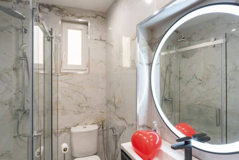 L&rsquo;Escapade – SPA | Sauna | Jacuzzi | Vidéo-projecteur | Love Room - Photo 3