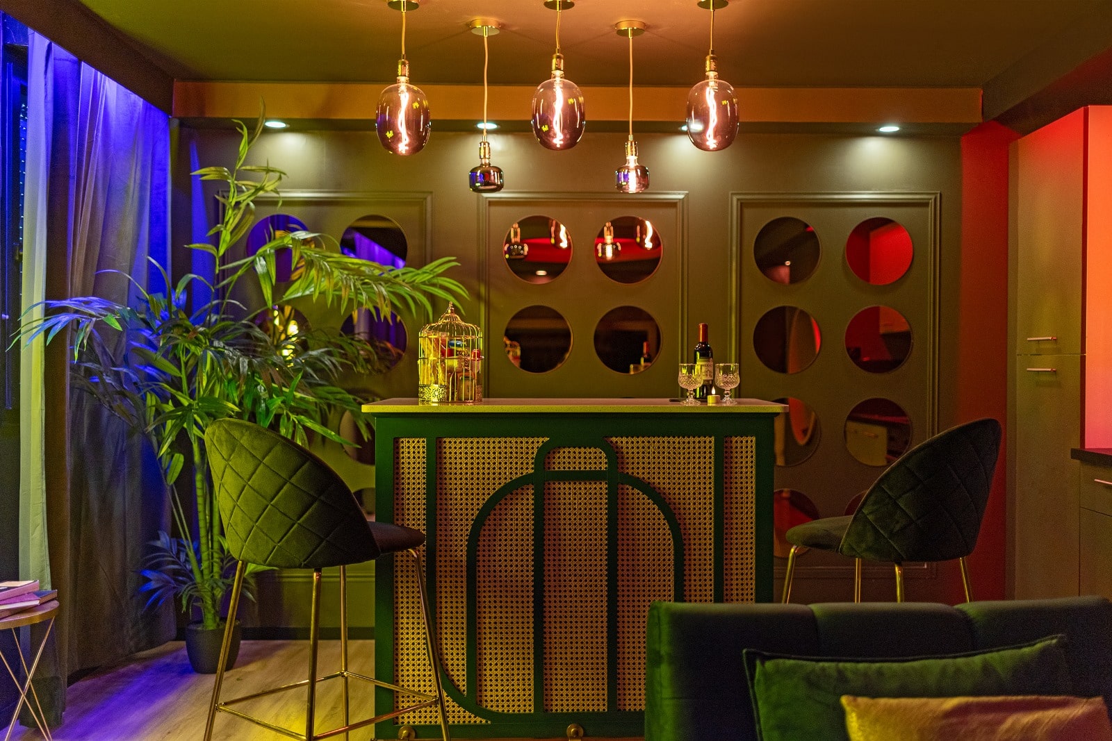 L&rsquo;Insolite Spa Privatif : Love Room avec spa privatif, Love hôtel, séjour ou week-end romantique, à Toulouse et Albi - Photo 6