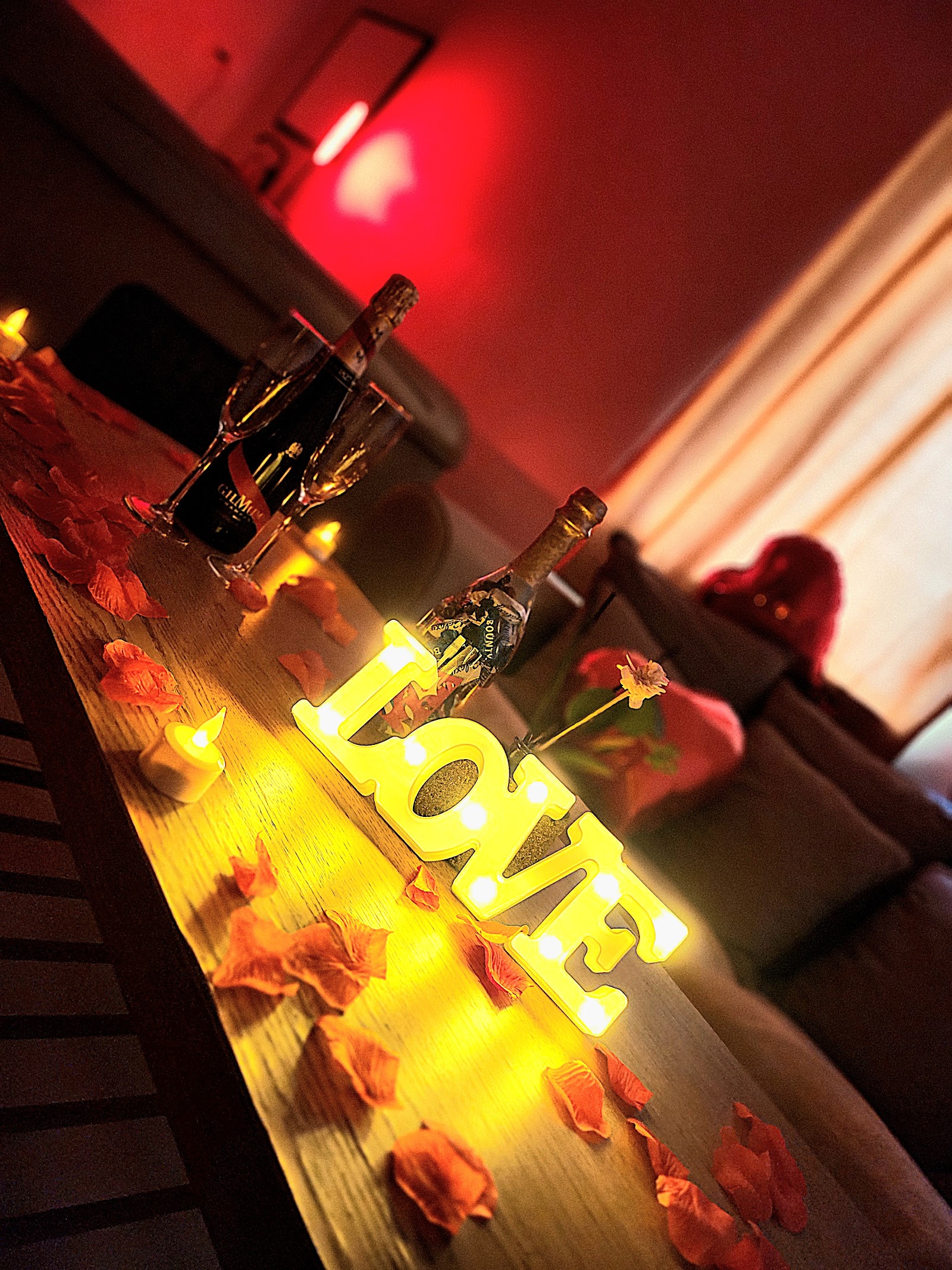 Loft Love room Jacuzzi et Sauna Privatif Marseille - Photo 4