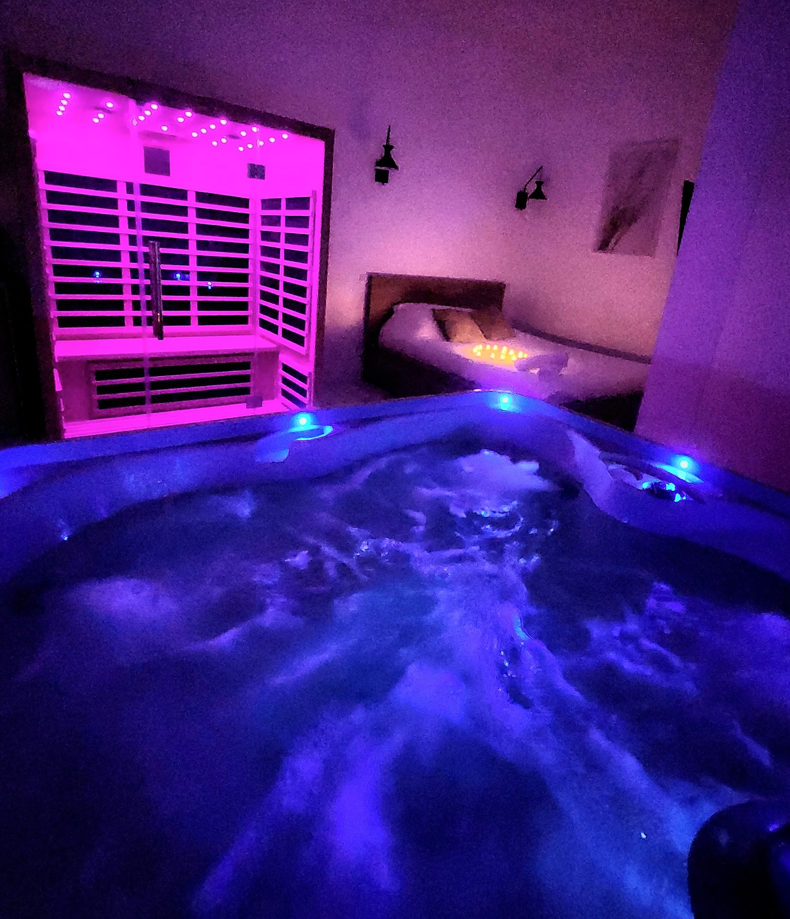 Loft Love room Jacuzzi et Sauna Privatif Marseille - Photo 6