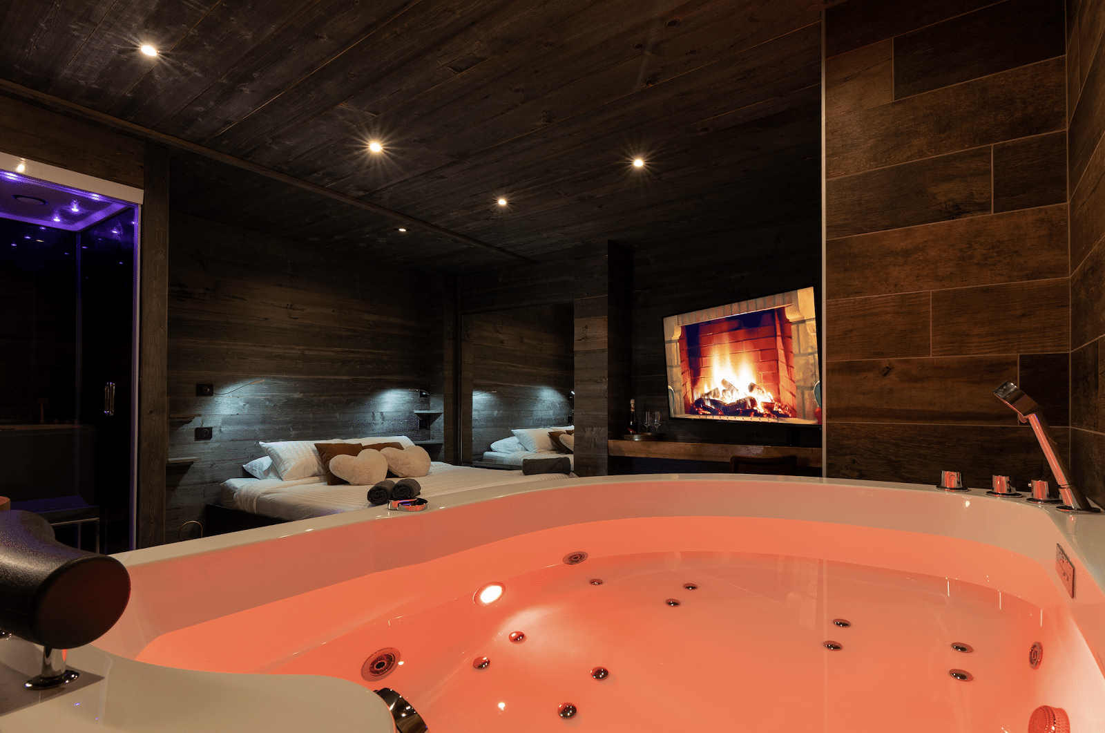Love Room – Boudoir Spa Lyon – By Nuit et Spa - Photo 1