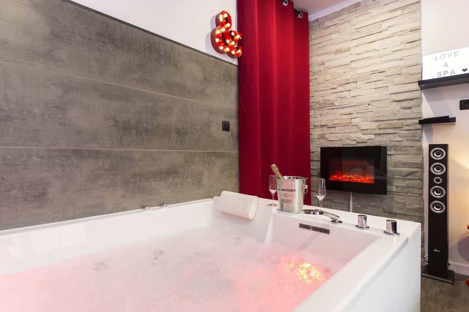 Love & Spa Avignon - Photo 2