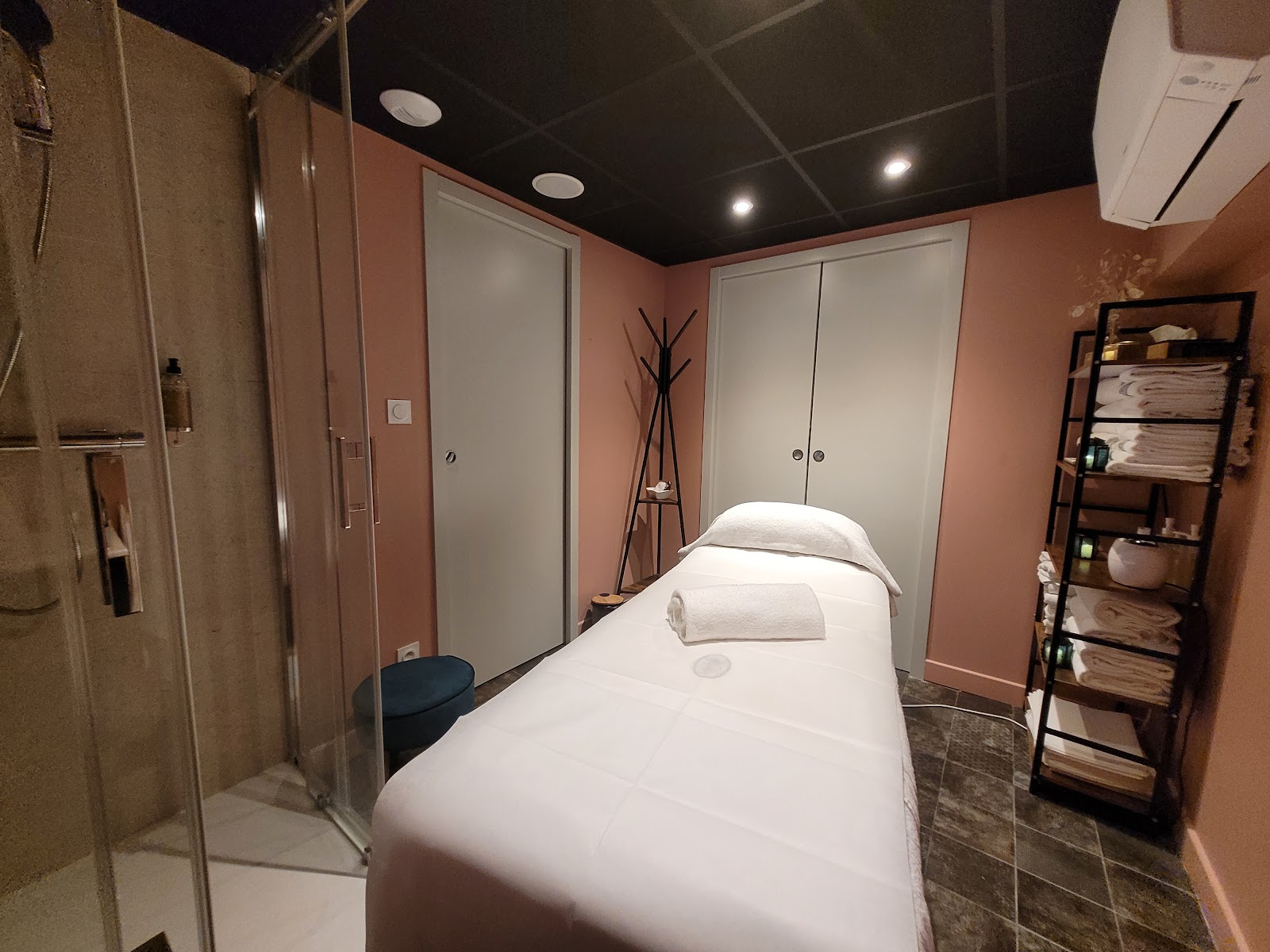 Royal Spa - Photo 1