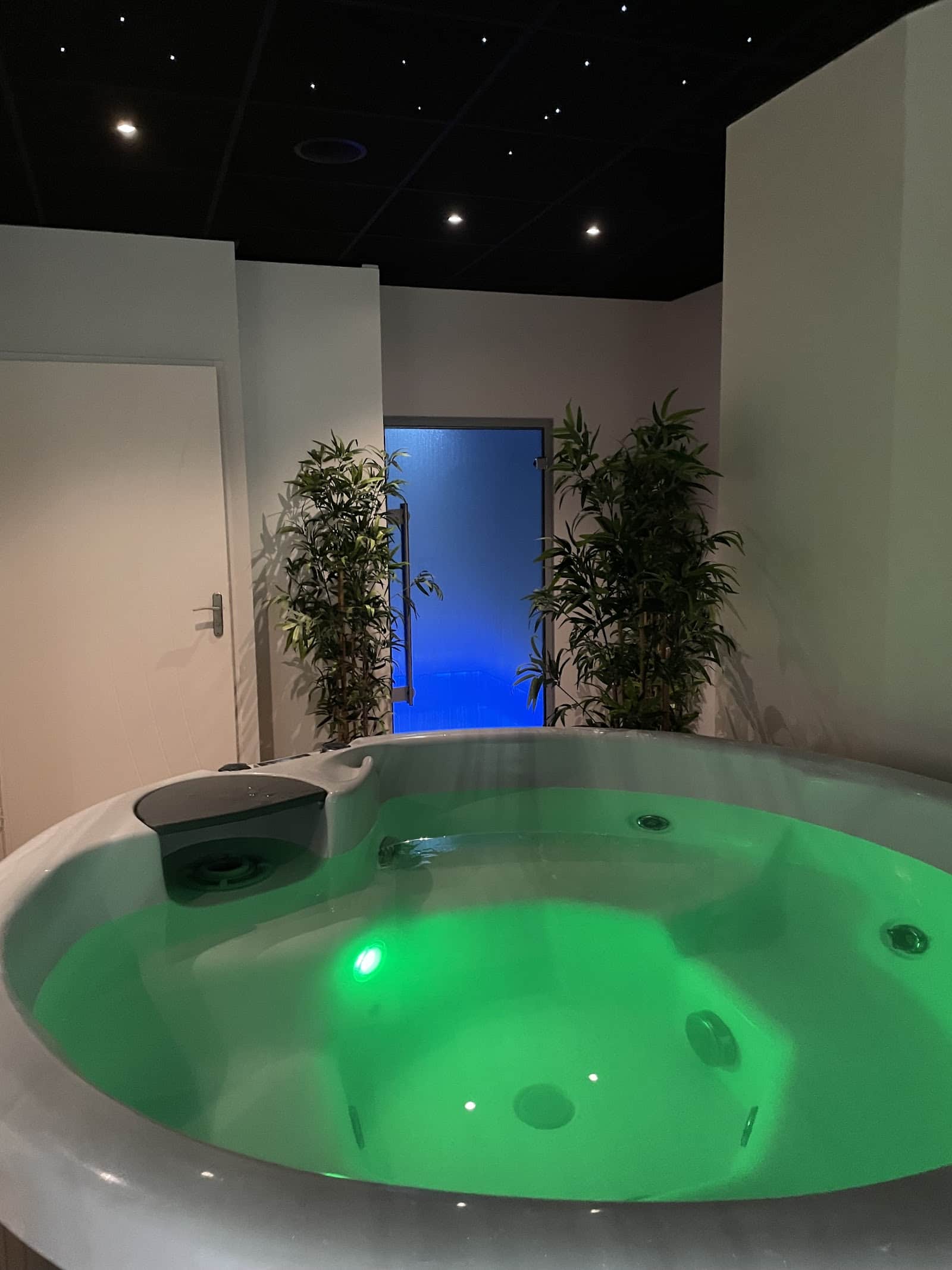 Salon Esthétique à Montpellier – Institut Ovale & Sens - Photo 2