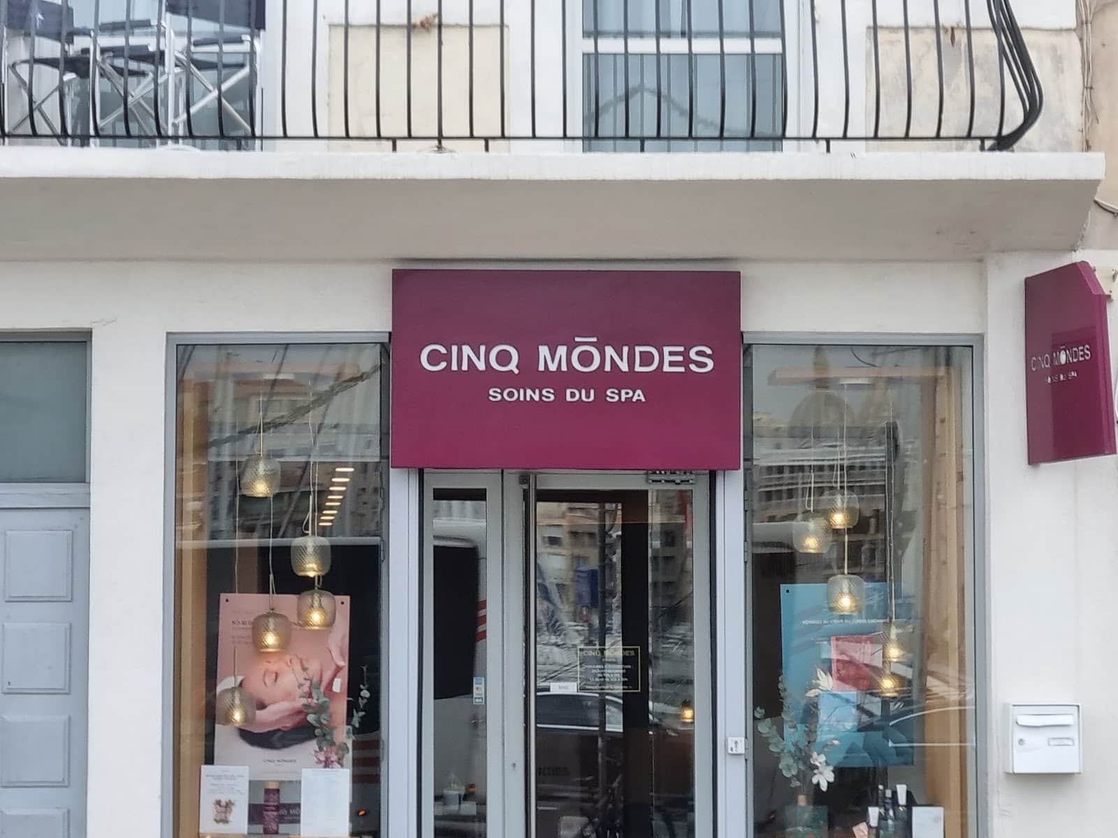 Spa Cinq Mondes Marseille - Photo 2
