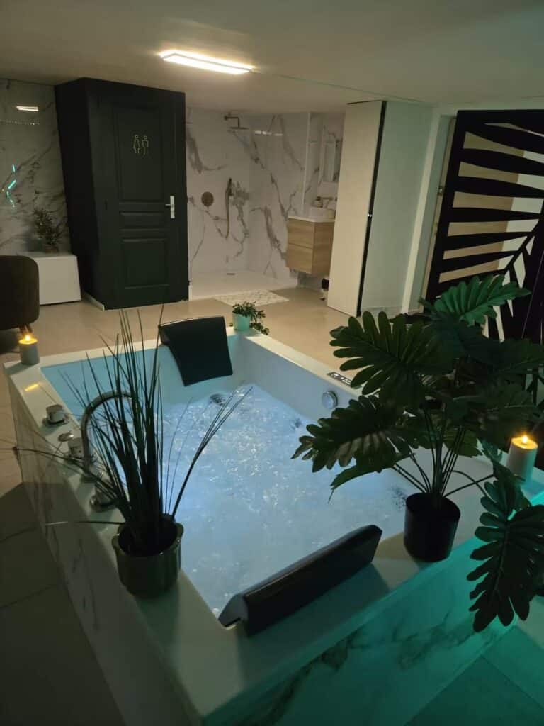 Suite 11 – Spa privatif Tourcoing - Photo 2