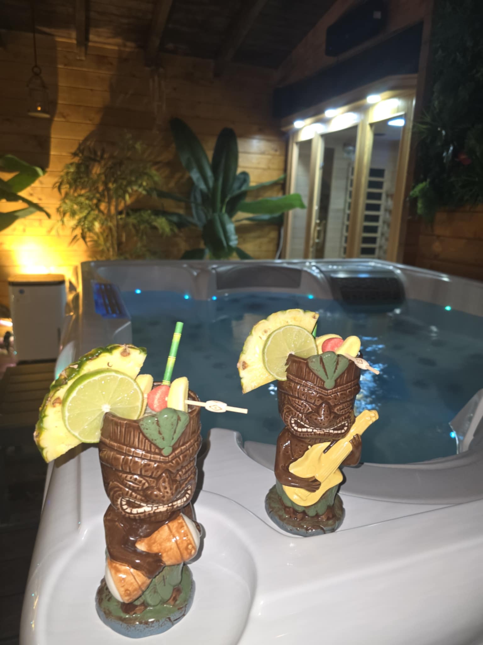 Tropical Spa: Love Room spa privatif et sauna, en Journée Soirée Nuit en amoureux, week-end romantique Hauts de France Nord - Photo 6