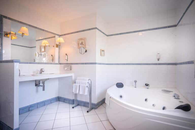 Best Western Hostellerie du Vallon - Photo 4