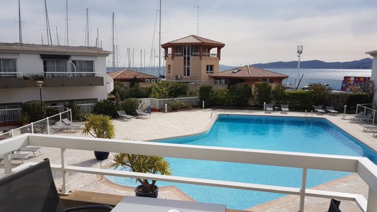 Best Western Plus Hôtel La Marina - Photo 3