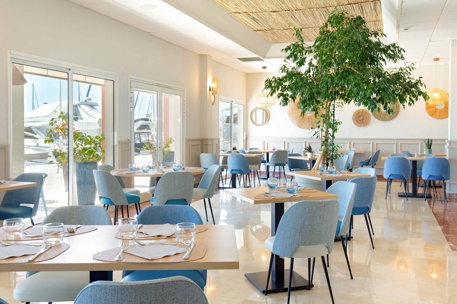 Best Western Plus Hôtel La Marina - Photo 6