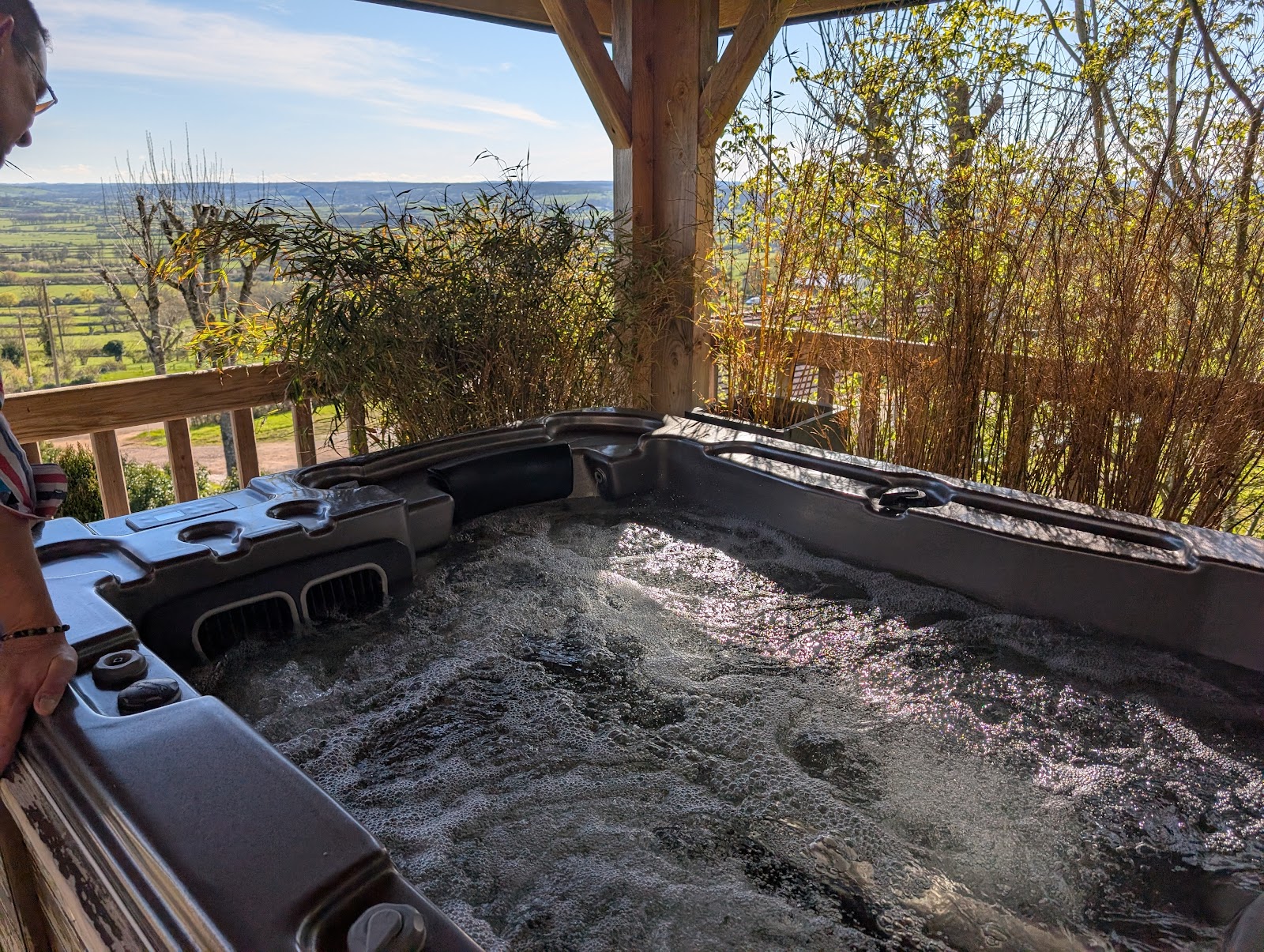 Cabane dans les Arbres en Bourgogne | Week-end Insolite avec Spa Privatif | La Réserve - Photo 3