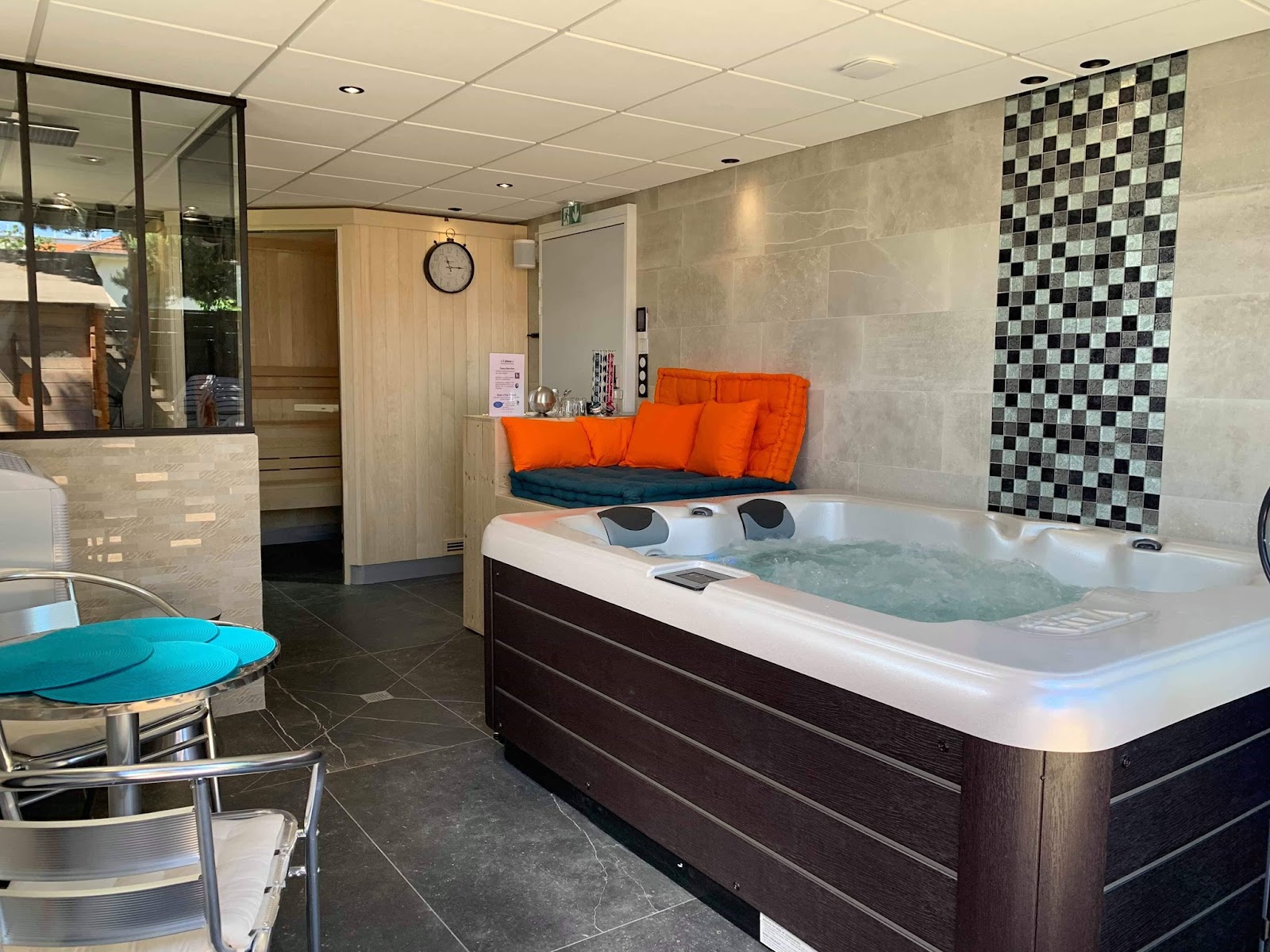 Calmeo SPA Sauna, Espace bien être et d’eau thérapie - Photo 1