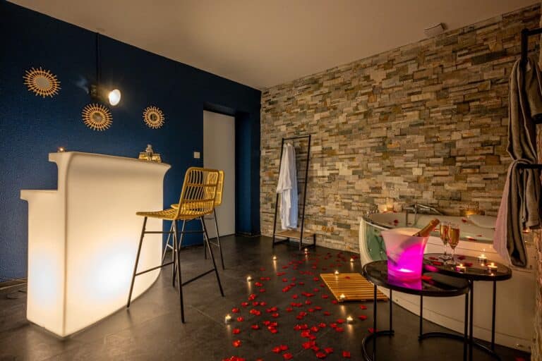 Cocon relax – Loveroom Montbéliard - Photo 2