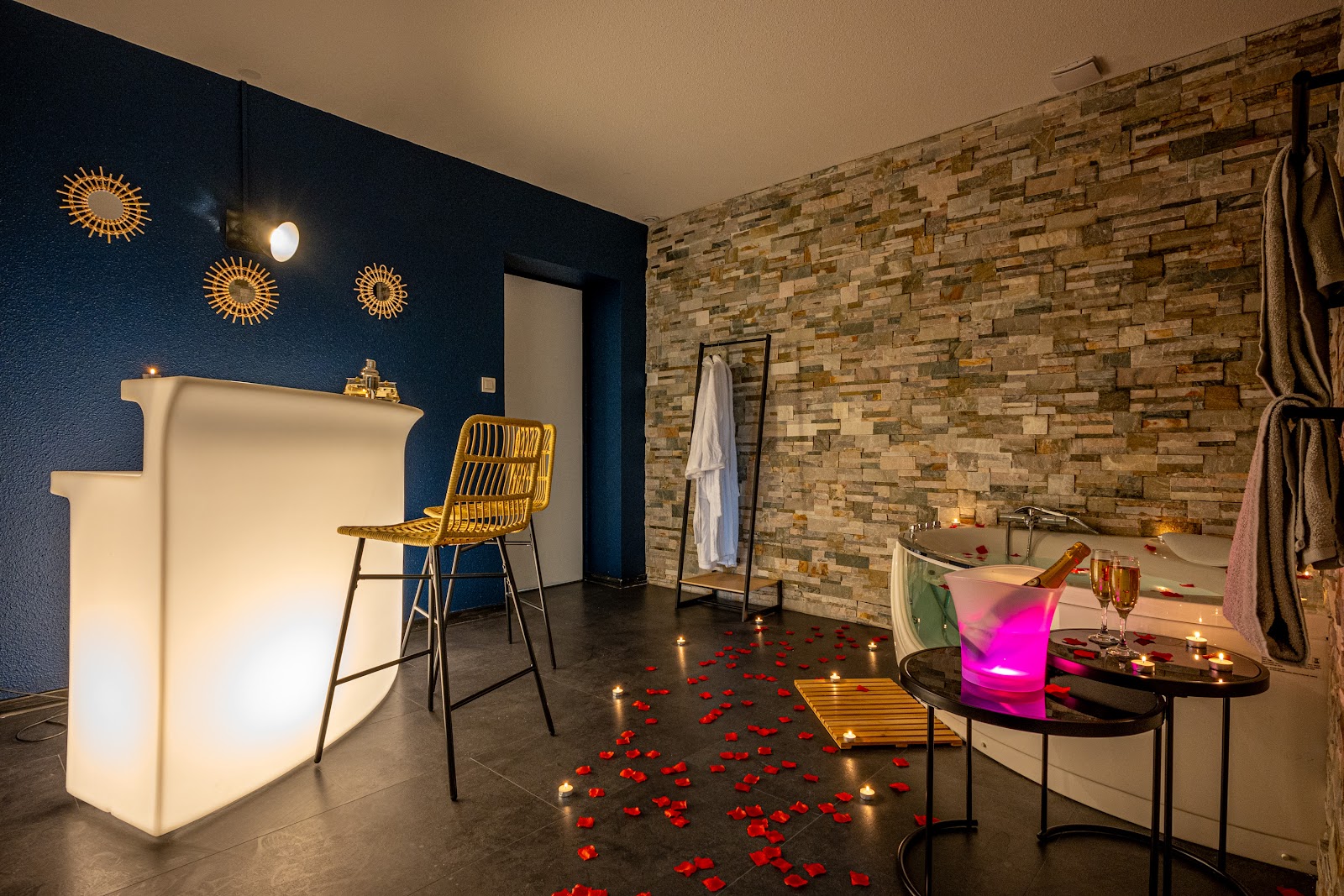 Cocon relax – Loveroom Montbéliard - Photo 2