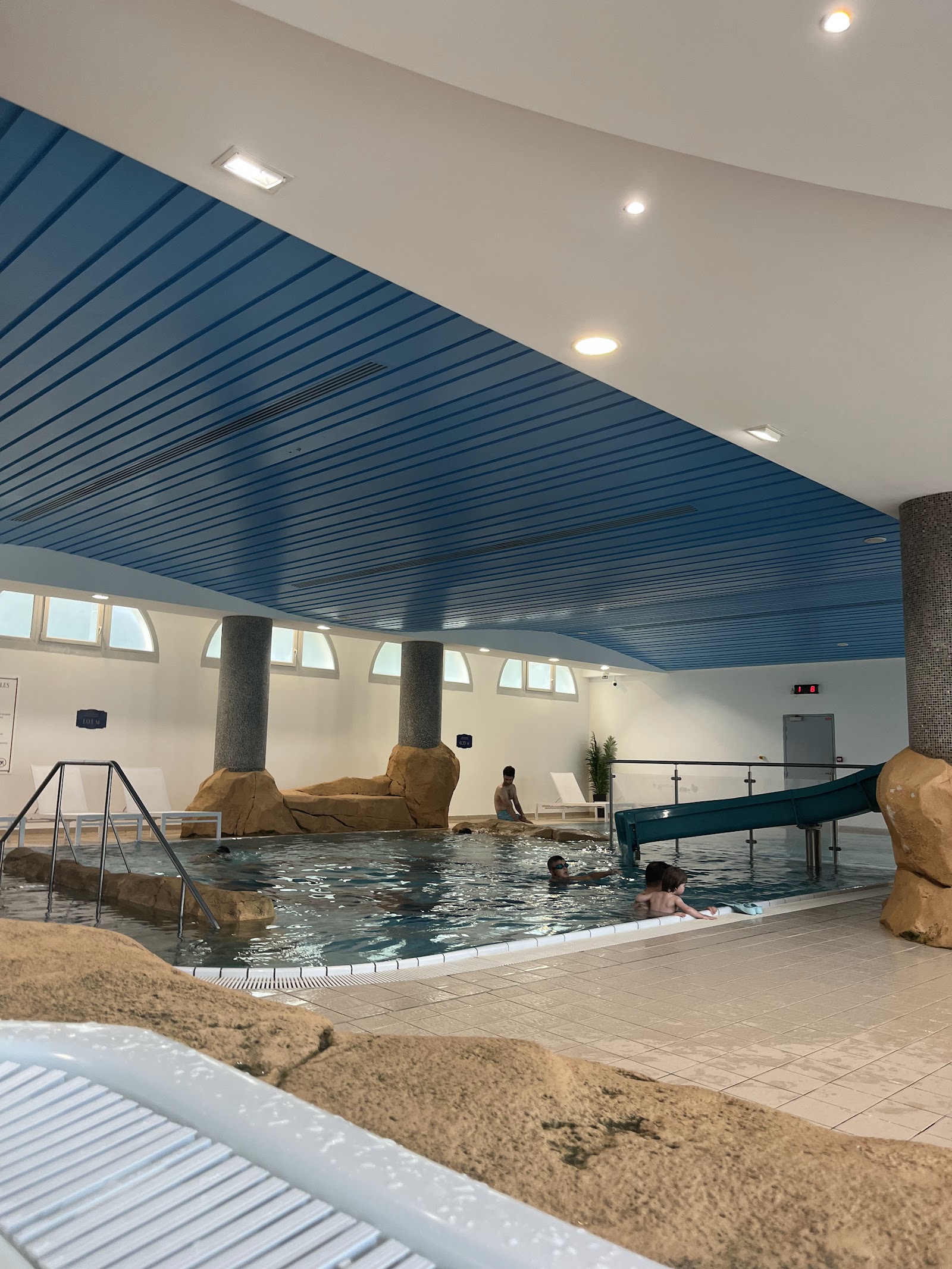 Dream Castle SPA (ancien Asian Villa) - Photo 2