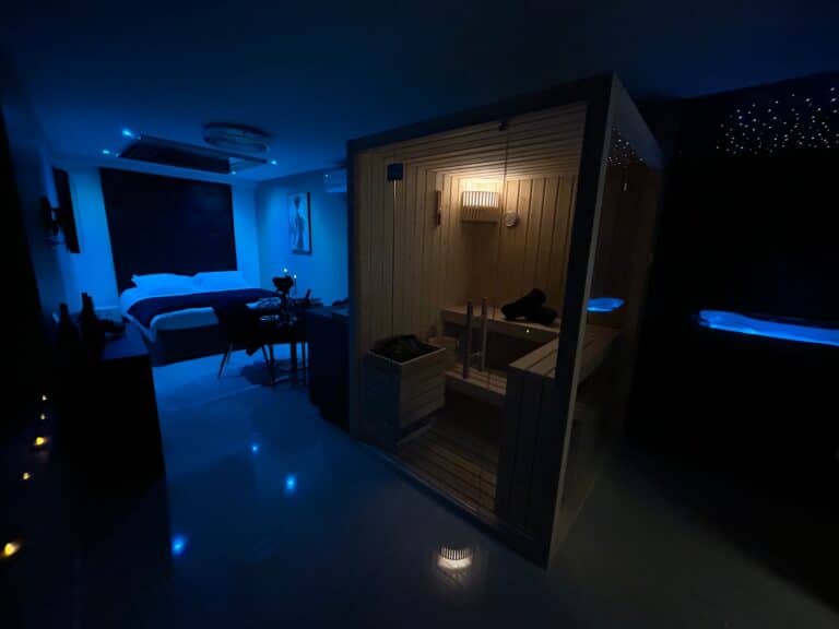 ELEGANCE & SPA - Photo 5