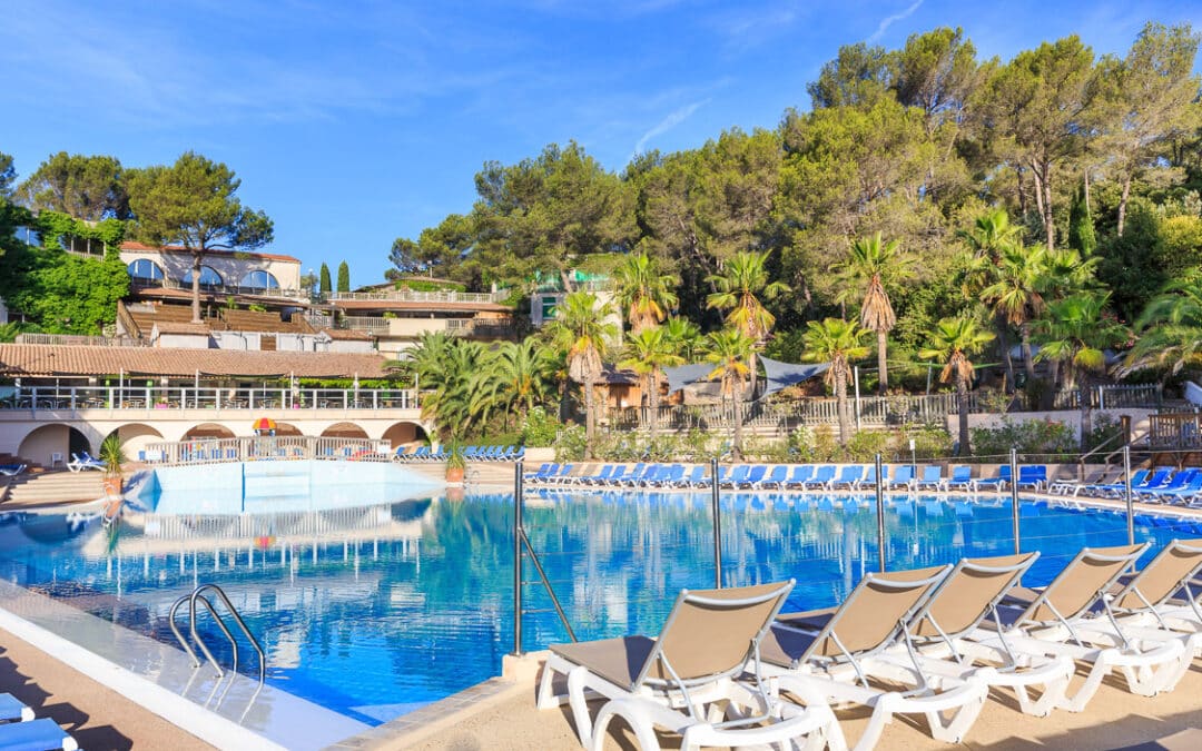 Holiday Green – Camping Fréjus 5 étoiles -Yelloh! Village