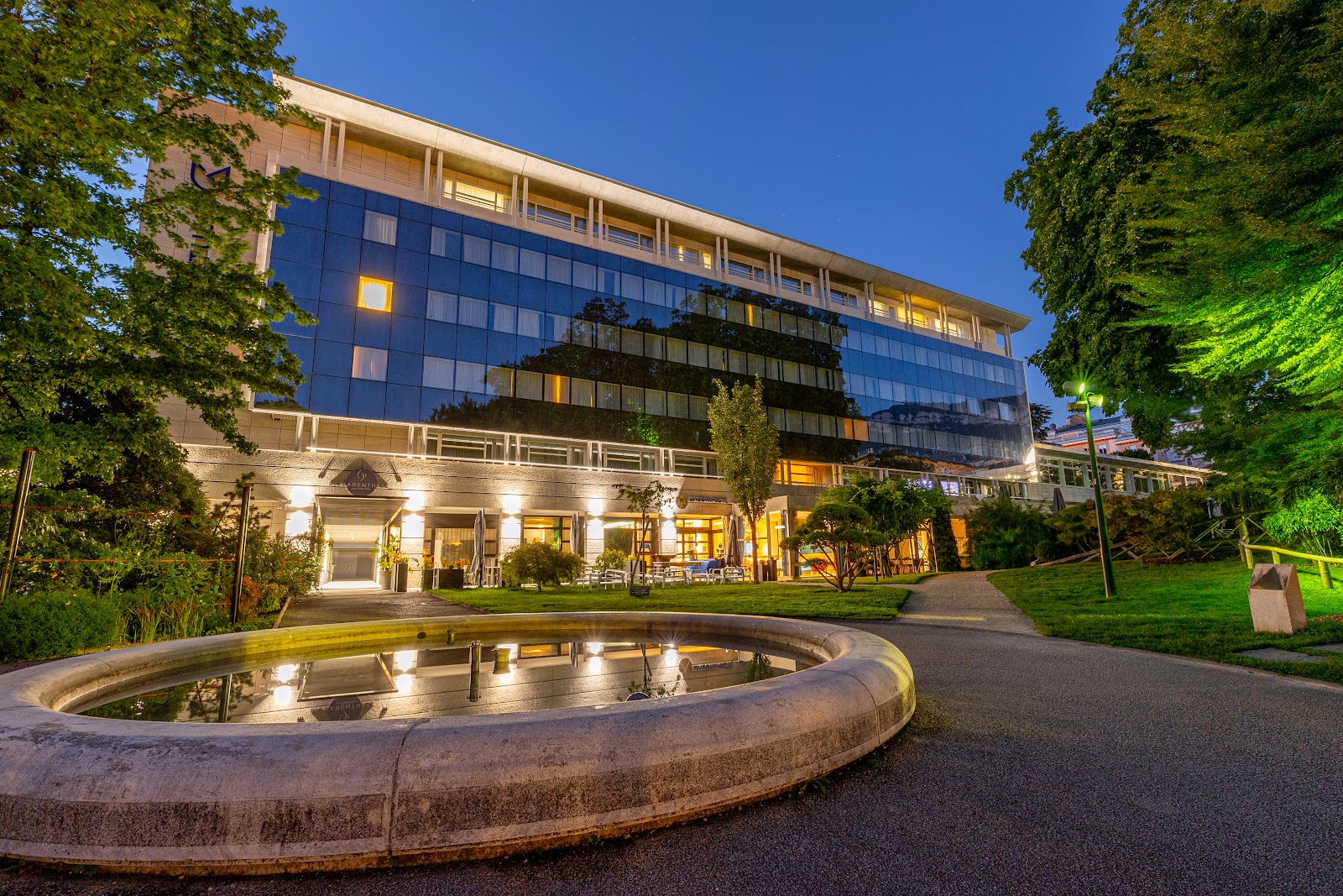 Hôtel Le Riviera - Photo 1