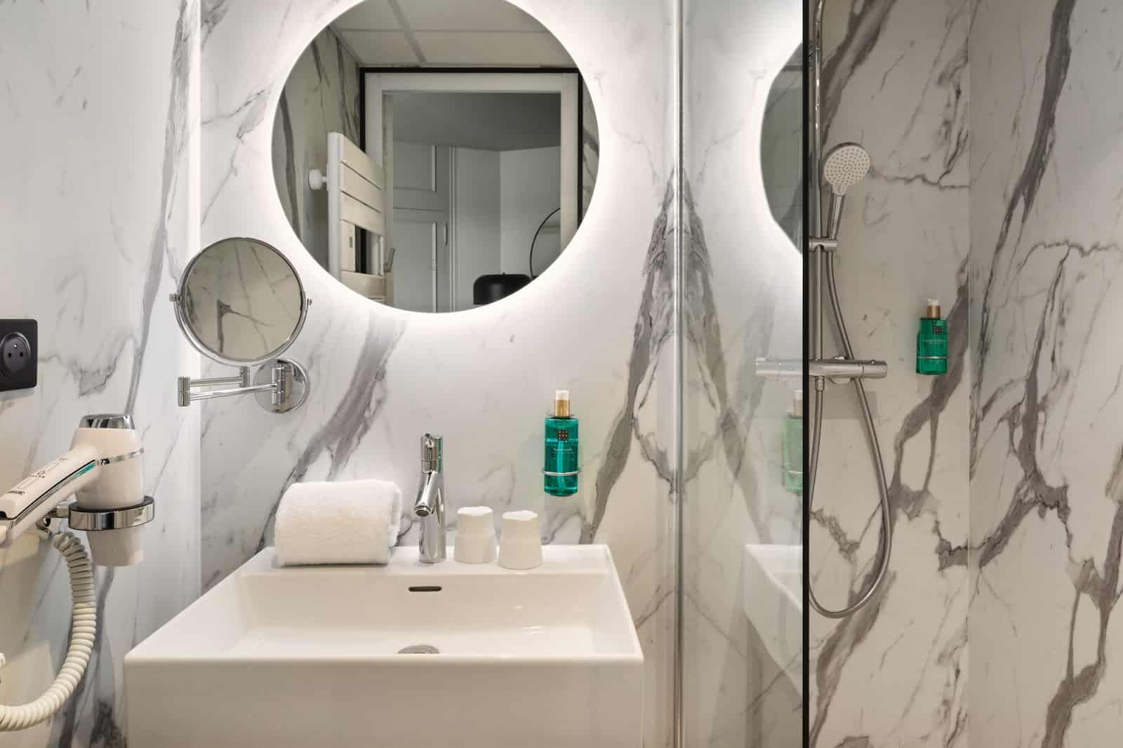 Hôtel Spa Le Maury – The Originals Boutique à Vannes Centre - Photo 3