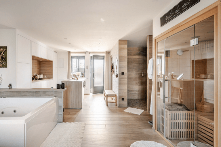 Hôtel & Suites avec Spa Privatif en Bourgogne • Domaine du Moulin 71 – Nature, animaux et mini-ferme - Photo 4