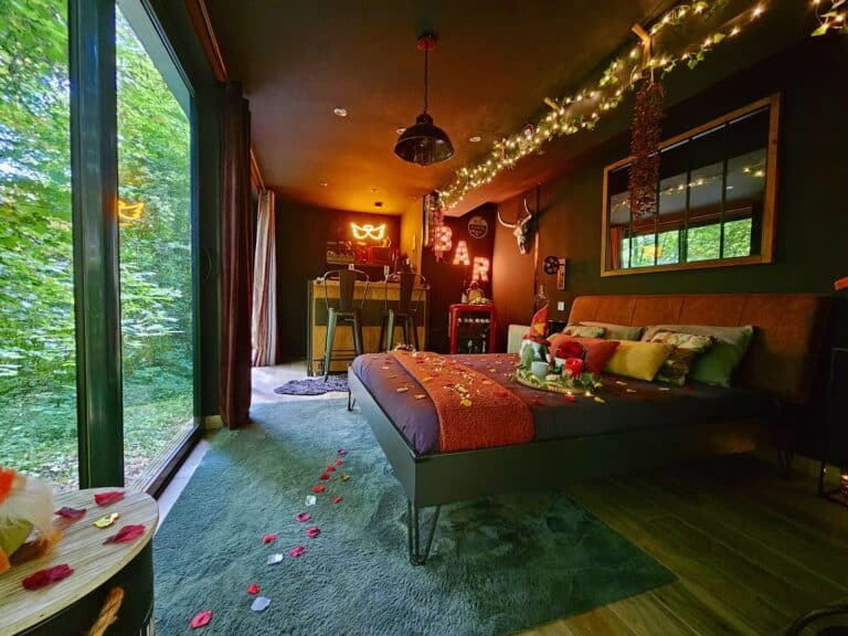 La Féerie des Anges avec jacuzzi privatif – hébergement Bulle – Cabane dans les arbres et lodge spa – Grand-Est. - Photo 5