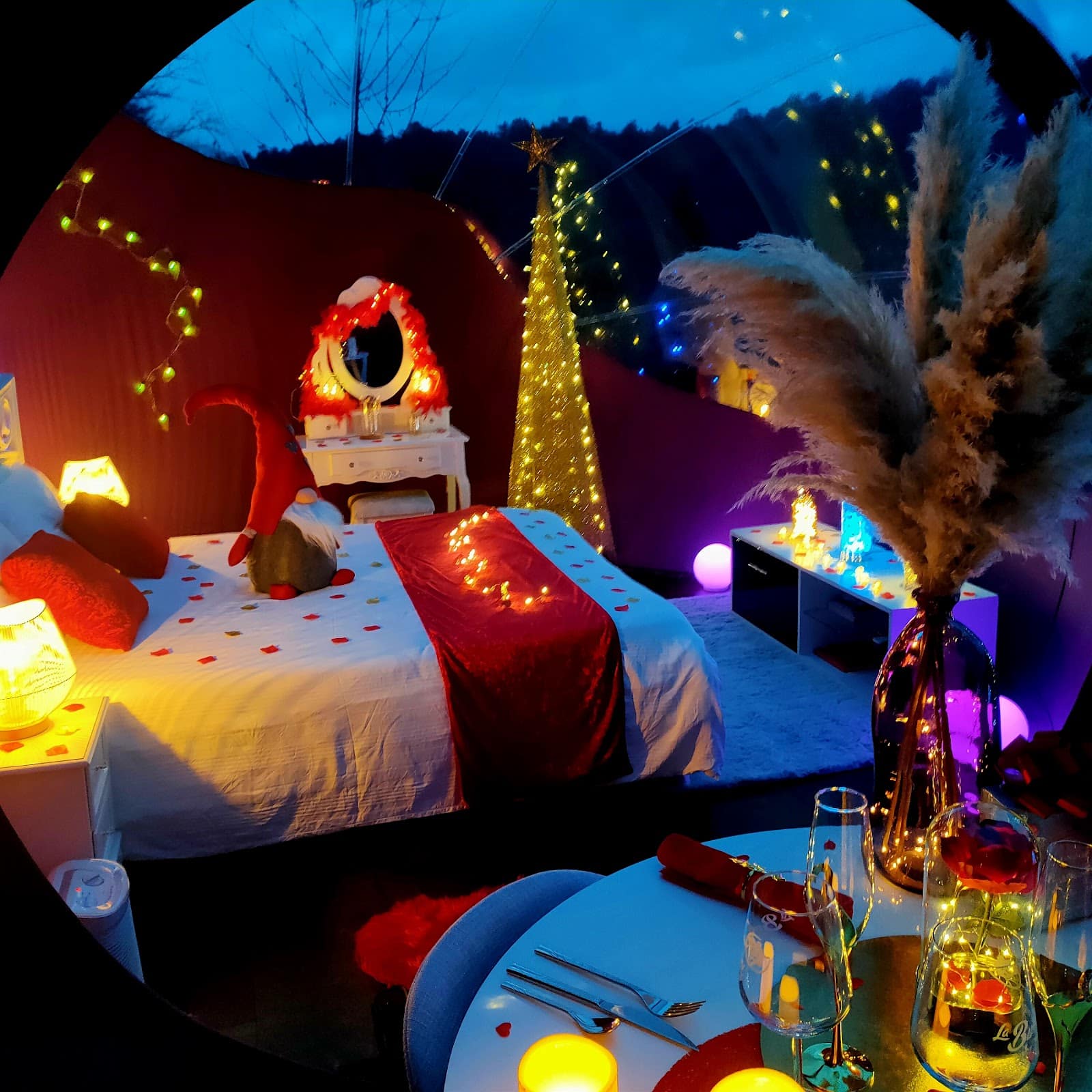 La Féerie des Anges avec jacuzzi privatif – hébergement Bulle – Cabane dans les arbres et lodge spa – Grand-Est. - Photo 6