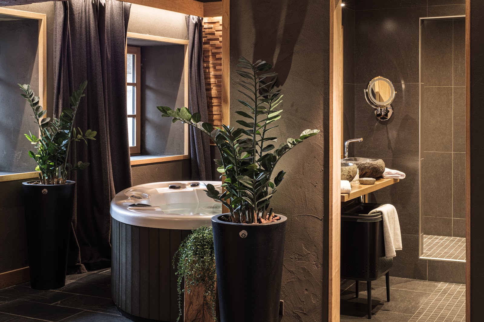 La Suite des Prés Verts | Week-end Romantique avec Spa Privatif Intérieur - Photo 3