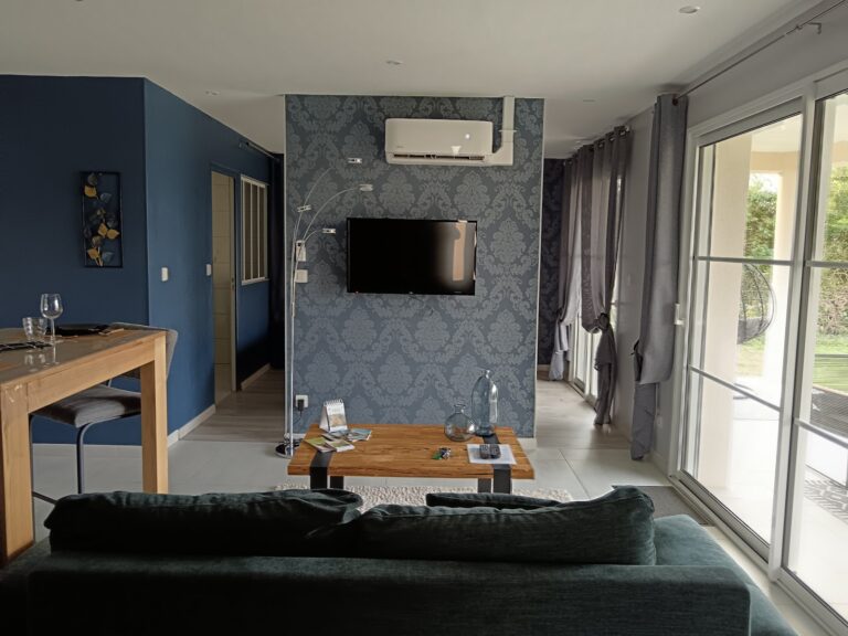 Le clos des Iris 85 – Gîtes famille et couple avec spa - Photo 5