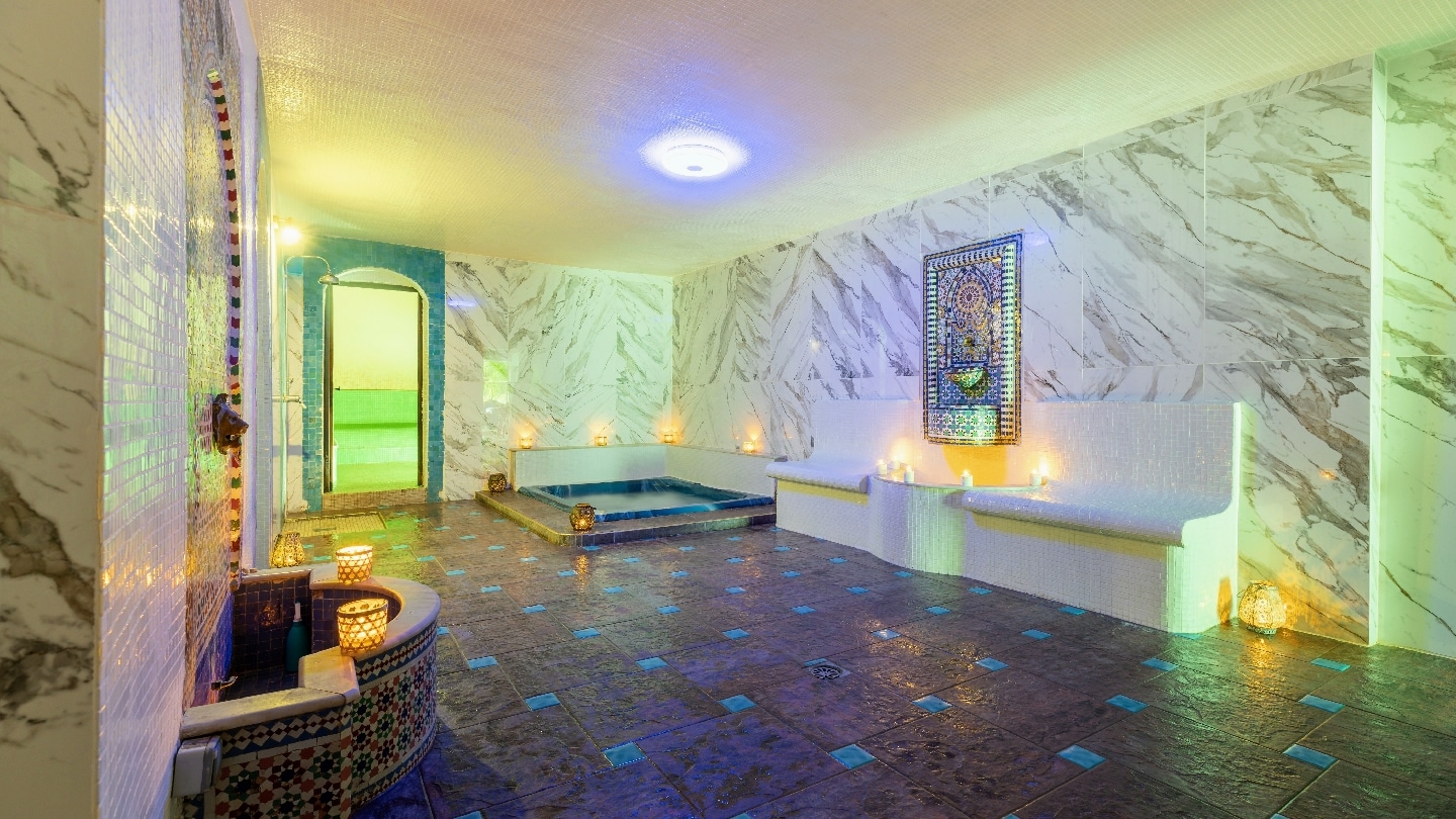 Les Bains de Cléopâtre - Photo 1