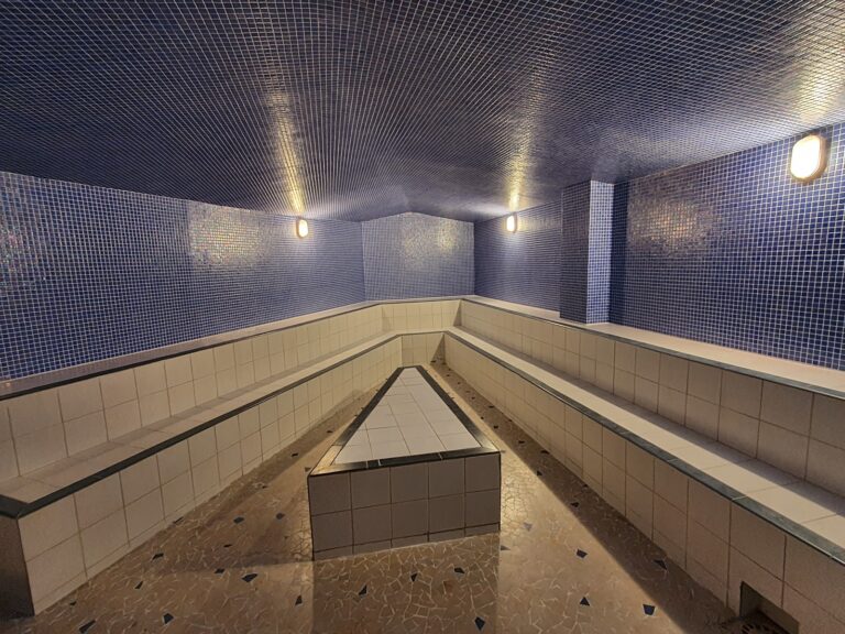 Les Bains d&rsquo;Odessa - Photo 5