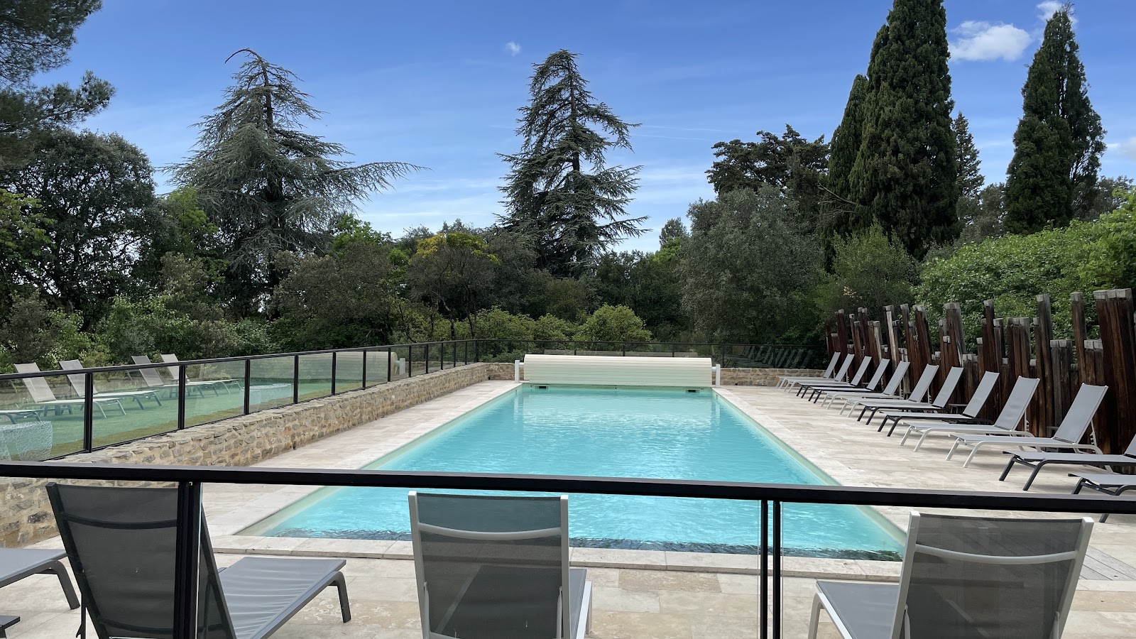 Les Cabanes dans les Bois- Logis Hôtel et Séminaires - Photo 3