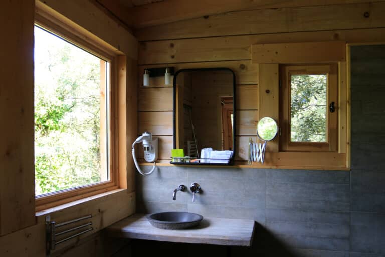 Les Cabanes dans les Bois- Logis Hôtel et Séminaires - Photo 4