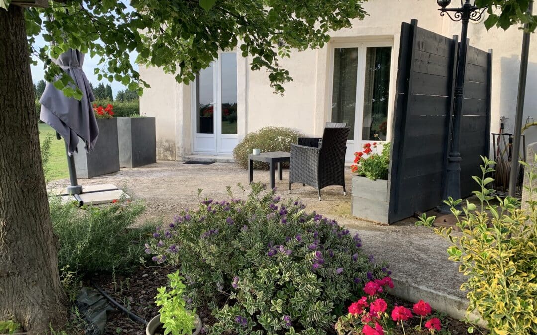 Love and Spa Love room avec jacuzzi et sauna