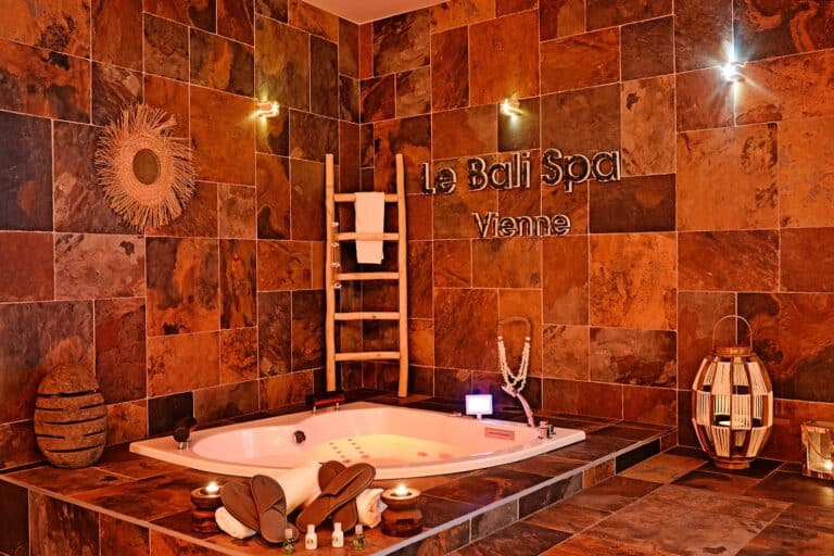 Love Room – Oriental et Bali Spa Vienne – By Nuit et Spa - Photo 3