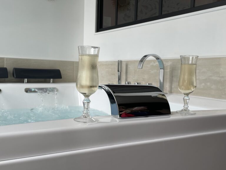 Relax Appart : spa privatif Saint-Quentin - Photo 4